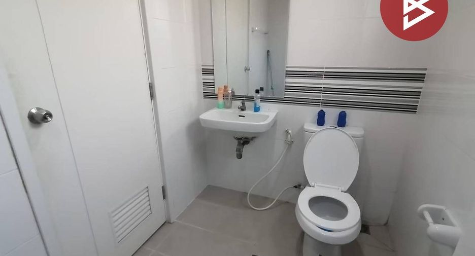 For sale 3 bedrooms house in Ban Pho, Chachoengsao