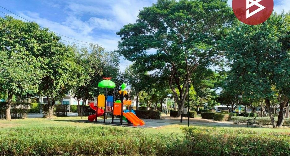 For sale 3 bedrooms house in Ban Pho, Chachoengsao
