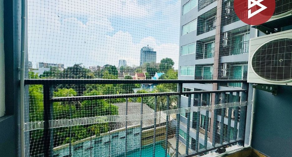 For sale 1 bed condo in Si Racha, Chonburi