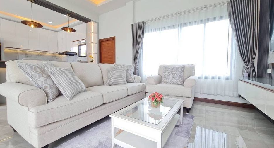 Villa zum Kauf mit 3 Zimmer in Sattahip, Chonburi