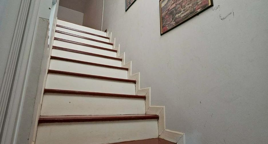 Casa adosada en venta de 3 habitaciones en Bang Bua Thong, Nonthaburi