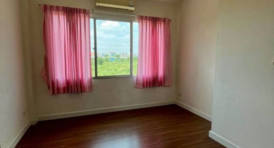 Reihenhaus zur Miete mit 3 Zimmer in Bang Phli, Samut Prakan