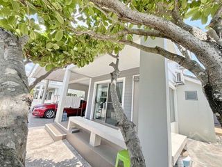Haus zum Kauf mit 3 Zimmer in Si Racha, Chonburi