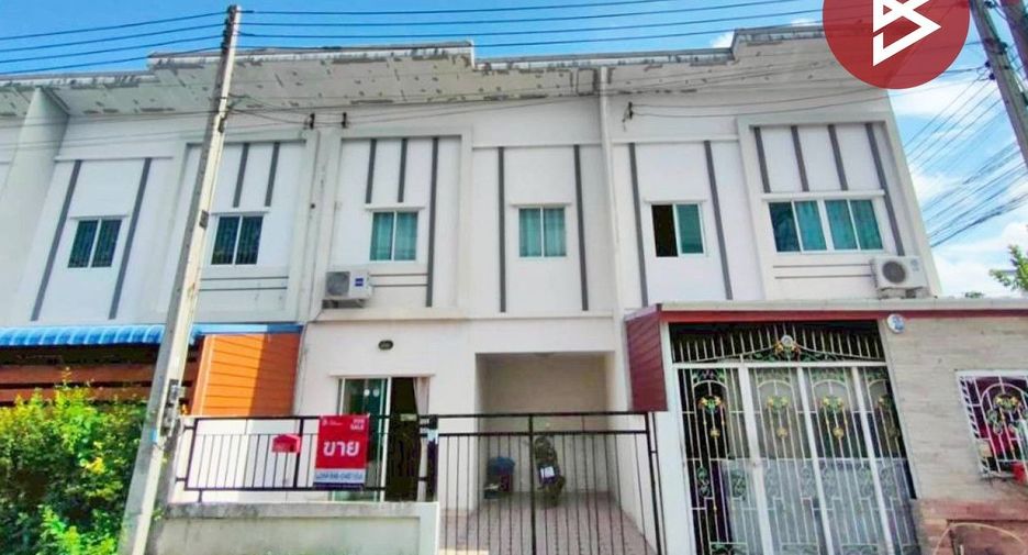 For sale 3 bedrooms townhouse in Mueang Chachoengsao, Chachoengsao