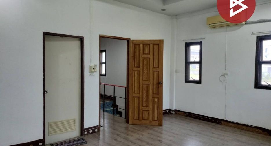 For sale 2 bedrooms townhouse in Wang Thong, Phitsanulok