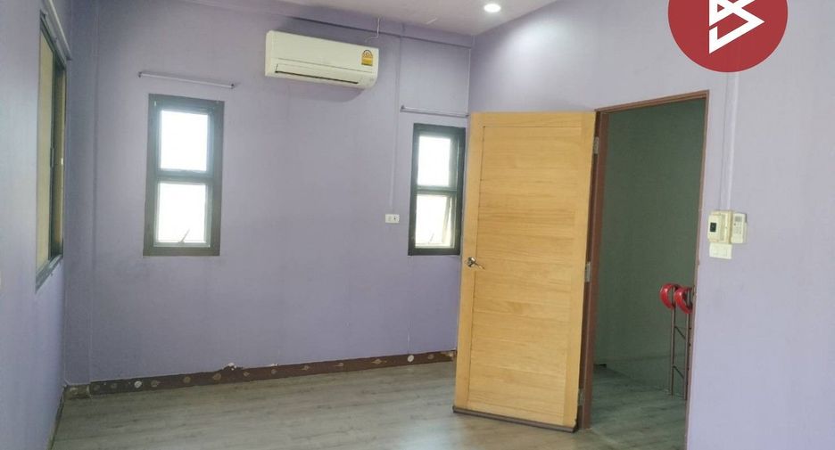 For sale 2 bedrooms townhouse in Wang Thong, Phitsanulok