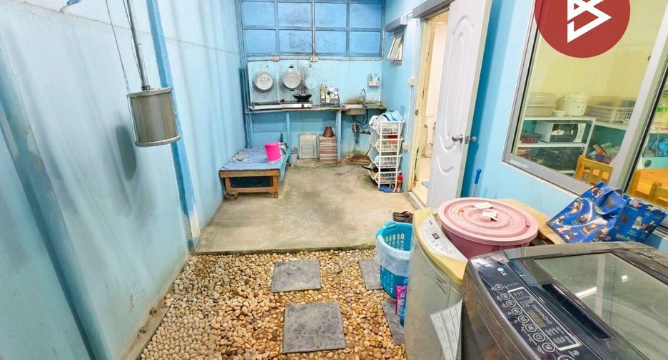 出售 3 卧室 联排别墅 在 Mueang Samut Songkhram, Samut Songkhram