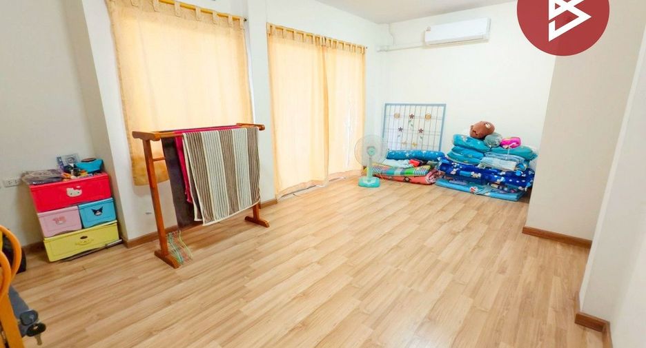 出售 3 卧室 联排别墅 在 Mueang Samut Songkhram, Samut Songkhram
