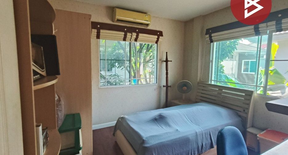 For sale 3 bedrooms house in Mueang Samut Prakan, Samut Prakan