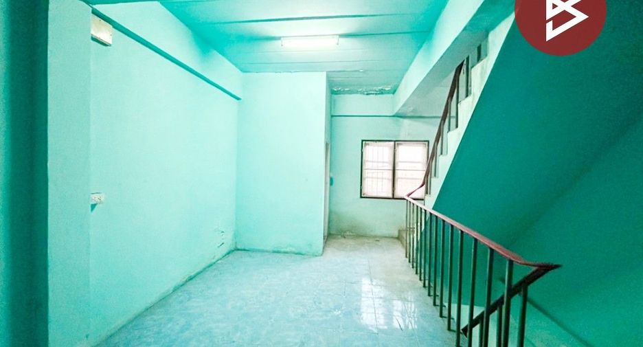 For sale 1 bed retail Space in Phan Thong, Chonburi
