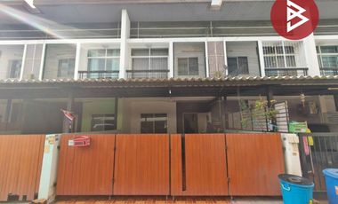 Casa adosada en venta de 3 habitaciones en Mueang Chon Buri, Chonburi