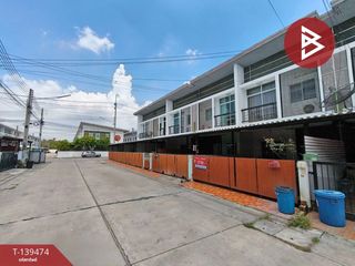 Продажа 3 спальни таунхаус в Mueang Chon Buri, Чонбури