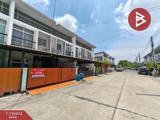 Продажа 3 спальни таунхаус в Mueang Chon Buri, Чонбури