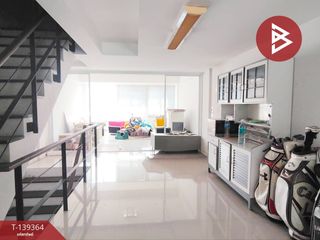 For sale 6 ベッドルーム retail Space in Mueang Chon Buri, Chonburi