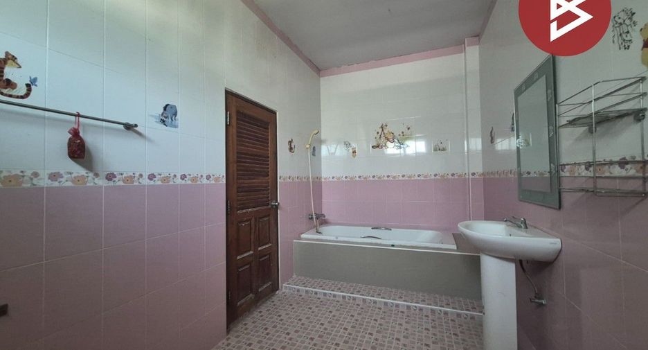 Haus zum Kauf mit 9 Zimmer in Mueang Samut Songkhram, Samut Songkhram