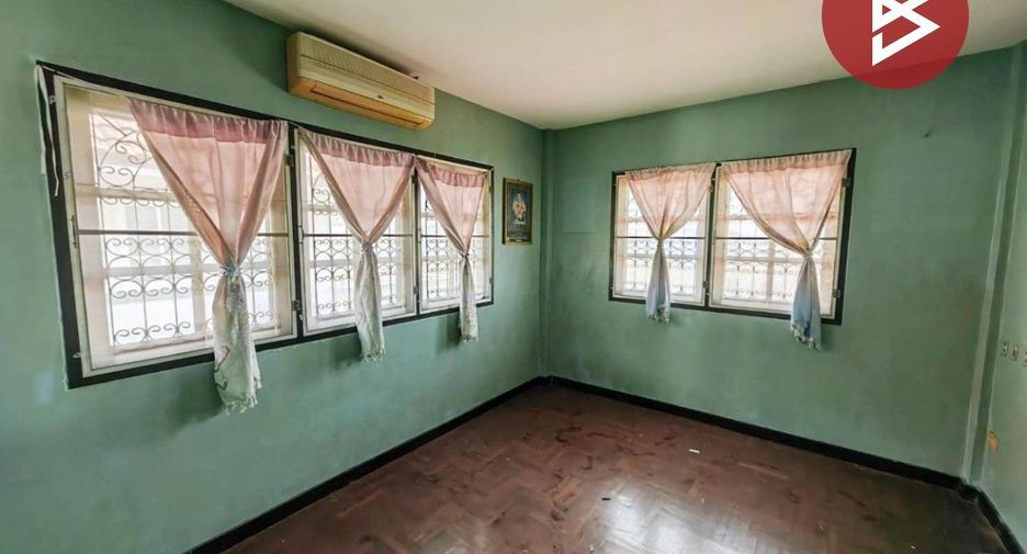 For sale 3 ベッドルーム house in Thung Khru, Bangkok