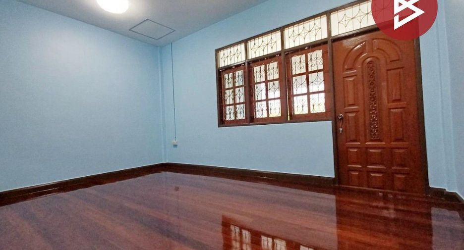 Продажа 2 спальни таунхаус в Mueang Samut Songkhram, Самутсонгкхрам