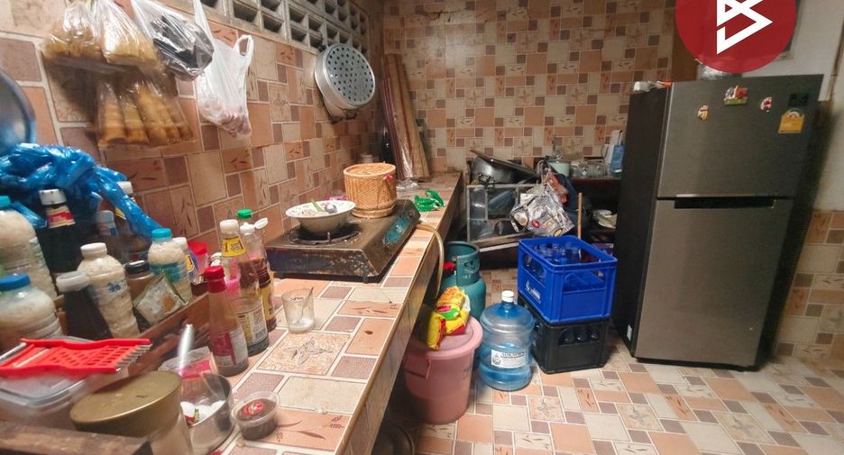 For sale 2 bedrooms townhouse in Bang Pakong, Chachoengsao
