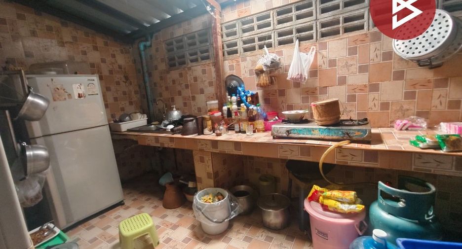 For sale 2 bedrooms townhouse in Bang Pakong, Chachoengsao