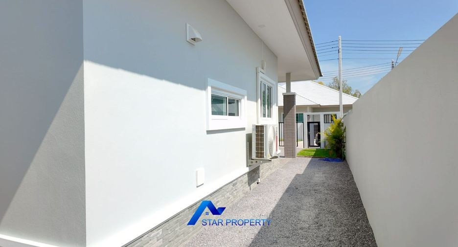 For rent 3 bedrooms villa in Hua Hin, Prachuap Khiri Khan