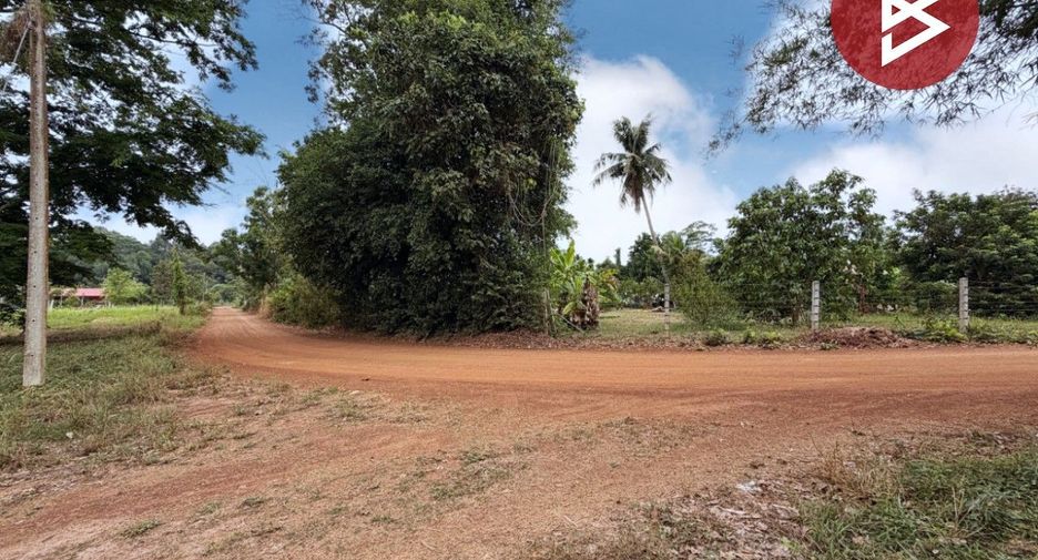 For sale land in Si Maha Phot, Prachin Buri