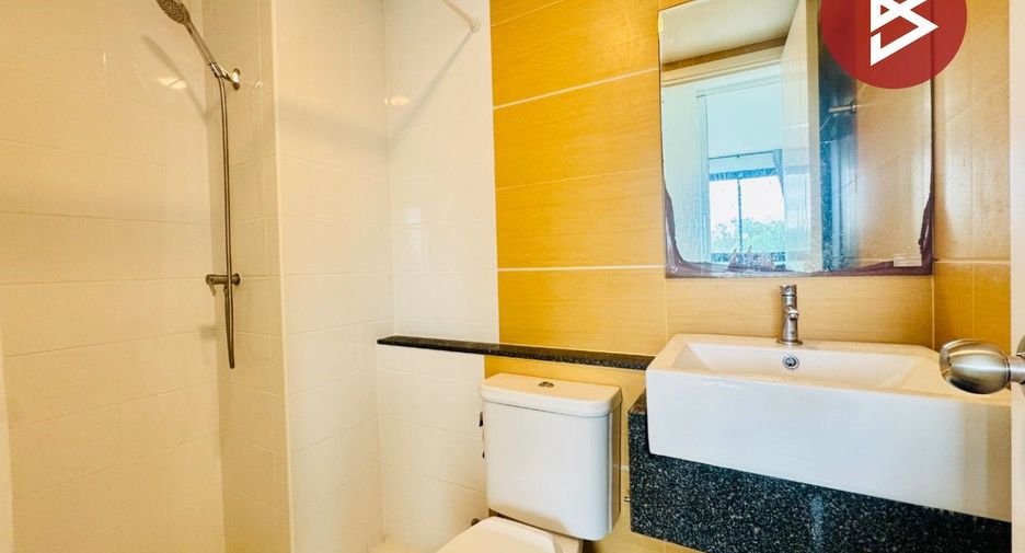 For sale 1 bed condo in Si Racha, Chonburi