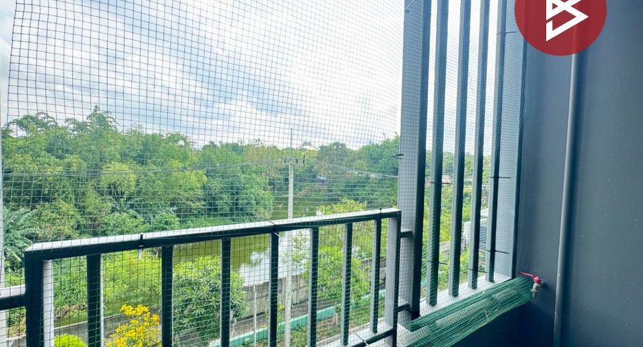 For sale 1 bed condo in Si Racha, Chonburi