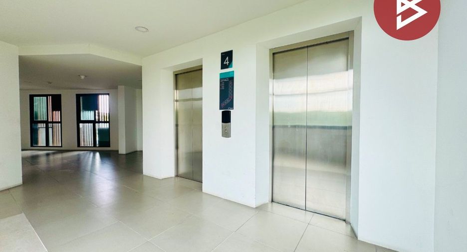 For sale 1 bed condo in Si Racha, Chonburi