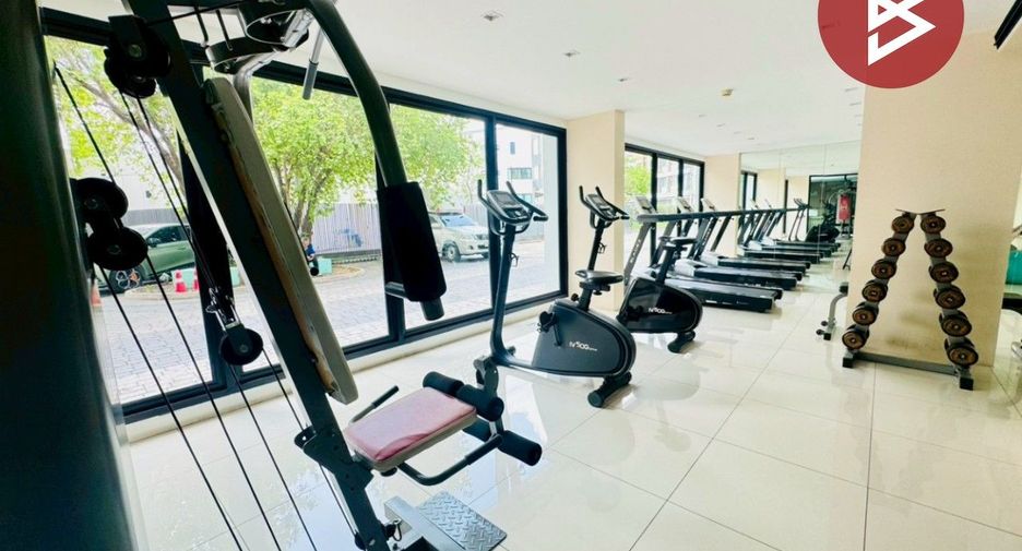 For sale 1 bed condo in Si Racha, Chonburi