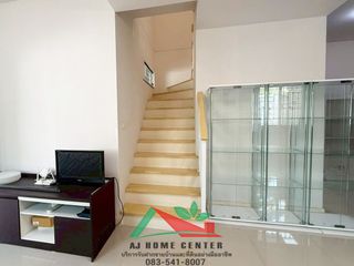 For sale 3 bedrooms townhouse in Don Mueang, Bangkok