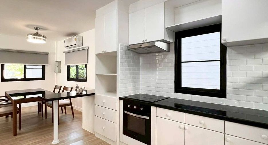 Haus zum Kauf mit 3 Zimmer in Sattahip, Chonburi