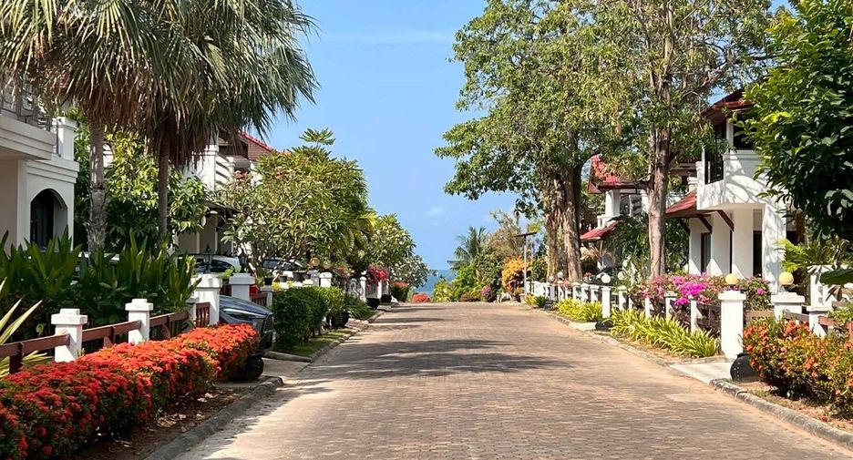 Haus zum Kauf mit 3 Zimmer in Sattahip, Chonburi