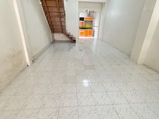 Casa adosada en venta de 2 habitaciones en Bang Phli, Samut Prakan