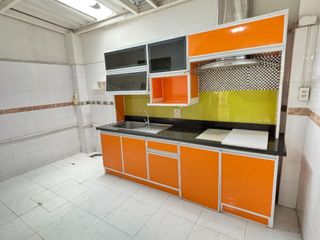 Casa adosada en venta de 2 habitaciones en Bang Phli, Samut Prakan