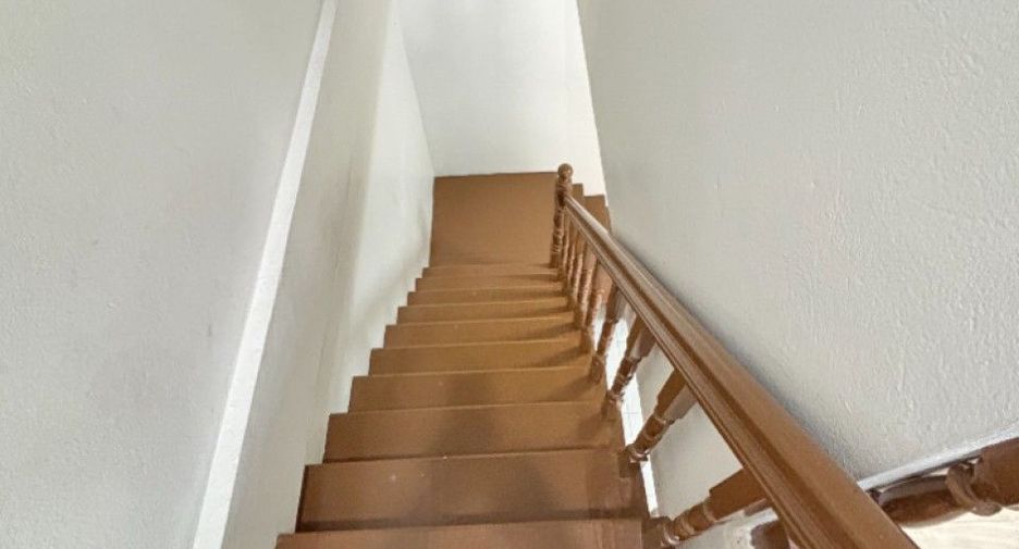 Casa adosada en venta de 2 habitaciones en Bang Phli, Samut Prakan
