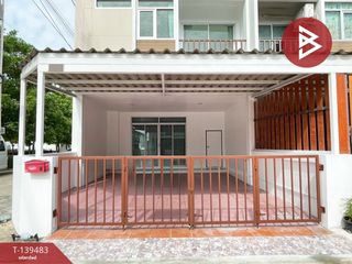 Reihenhaus zum Kauf mit 3 Zimmer in Si Racha, Chonburi