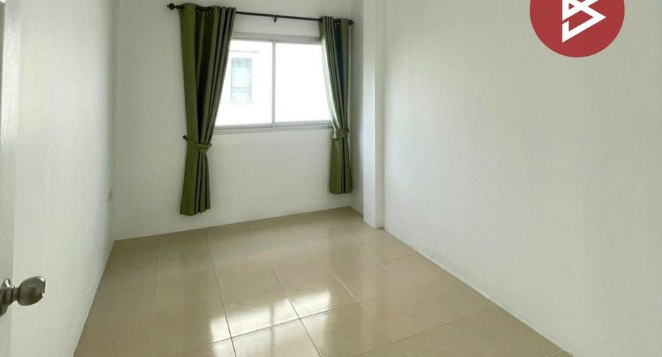 Reihenhaus zum Kauf mit 3 Zimmer in Si Racha, Chonburi