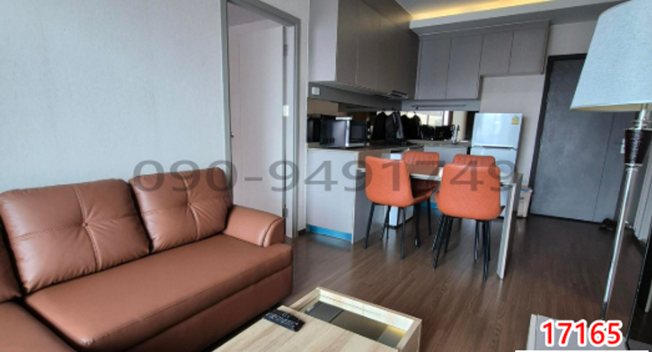 For rent 2 bedrooms condo in Phra Khanong, Bangkok