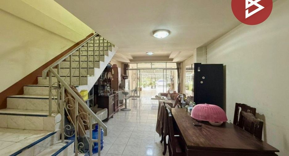 Продажа 2 спальни таунхаус в Mueang Chanthaburi, Чантхабури