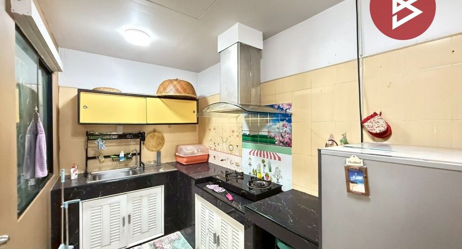 For sale 3 bedrooms townhouse in Lam Luk Ka, Pathum Thani