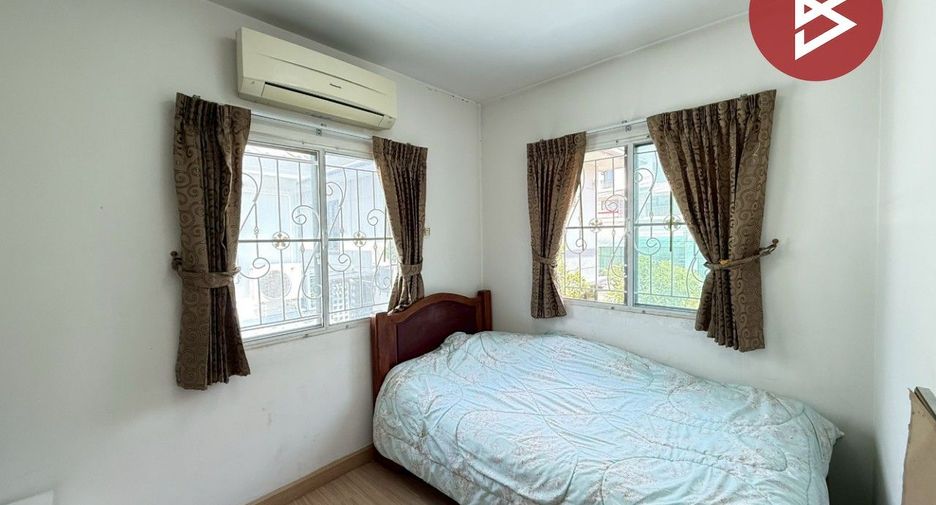 For sale 3 bedrooms townhouse in Lam Luk Ka, Pathum Thani
