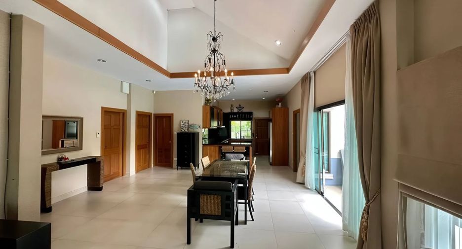 Продажа 3 спальни дом в Huay Yai, Паттайя