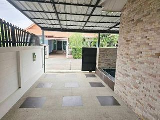 For sale 2 ベッドルーム villa in Bang Lamung, Chonburi