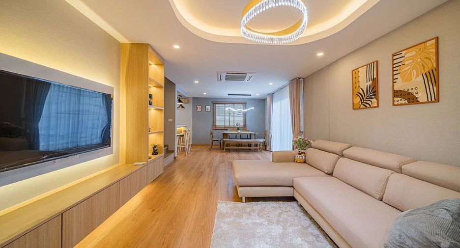 Haus zum Kauf mit 3 Zimmer in East Pattaya, Pattaya