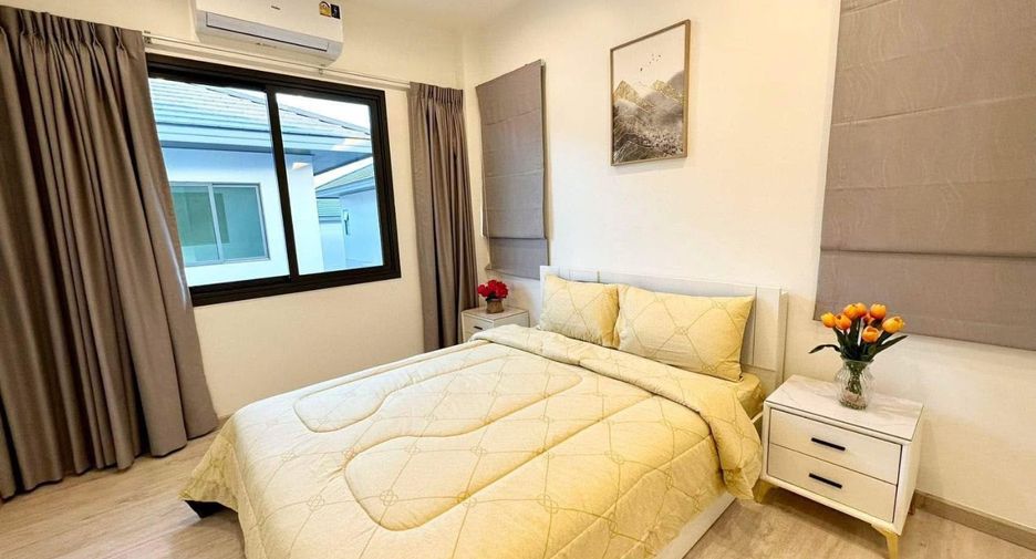For rent 4 bedrooms house in East Pattaya, Pattaya