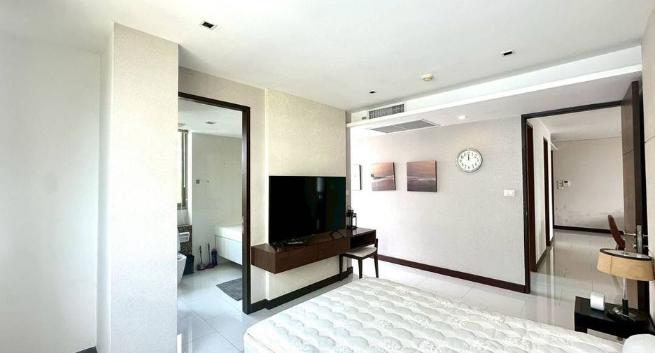 Condo en alquiler de 2 habitaciones en North Pattaya, Pattaya