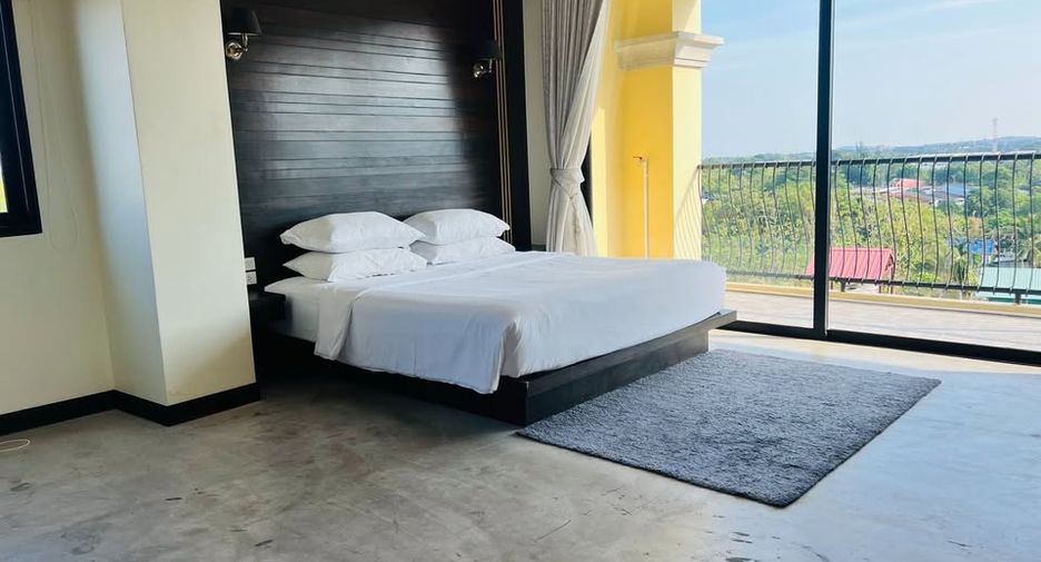For sale 15 bedrooms serviced apartment in Mueang Phuket, Phuket