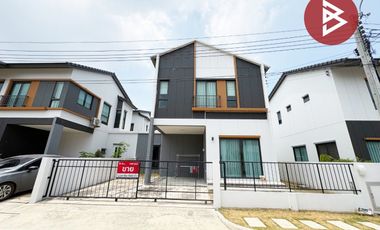 Casa en venta de 3 habitaciones en Bang Sao Thong, Samut Prakan