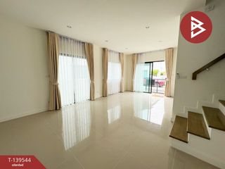 For sale 3 bedrooms house in Bang Sao Thong, Samut Prakan