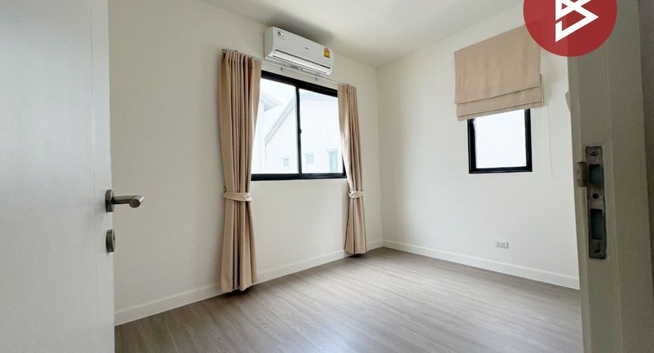 For sale 3 bedrooms house in Bang Sao Thong, Samut Prakan